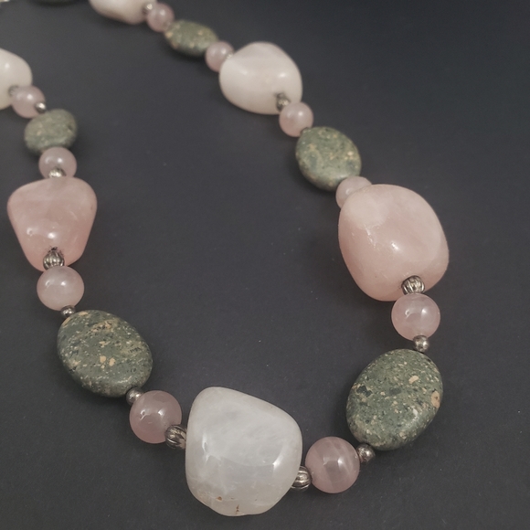 ROSE QUARTZ and Natural Stone Statement Necklace - Picture 4 of 5